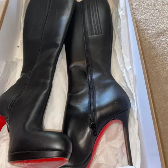 Christian Louboutin　ブーティー Christian Louboutin BouBou 160 Bazin Tie and Dye Sandals